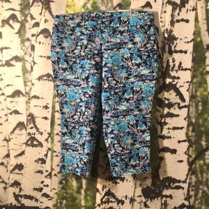 C&B signature slimming crop Pants, 16W, Tropical green/blue